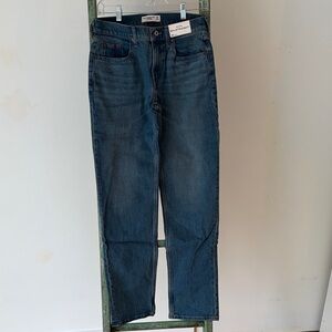 Abercrombie & Fitch Mid-Rise 90’s Straight Jeans – Size 26 Long – NWT